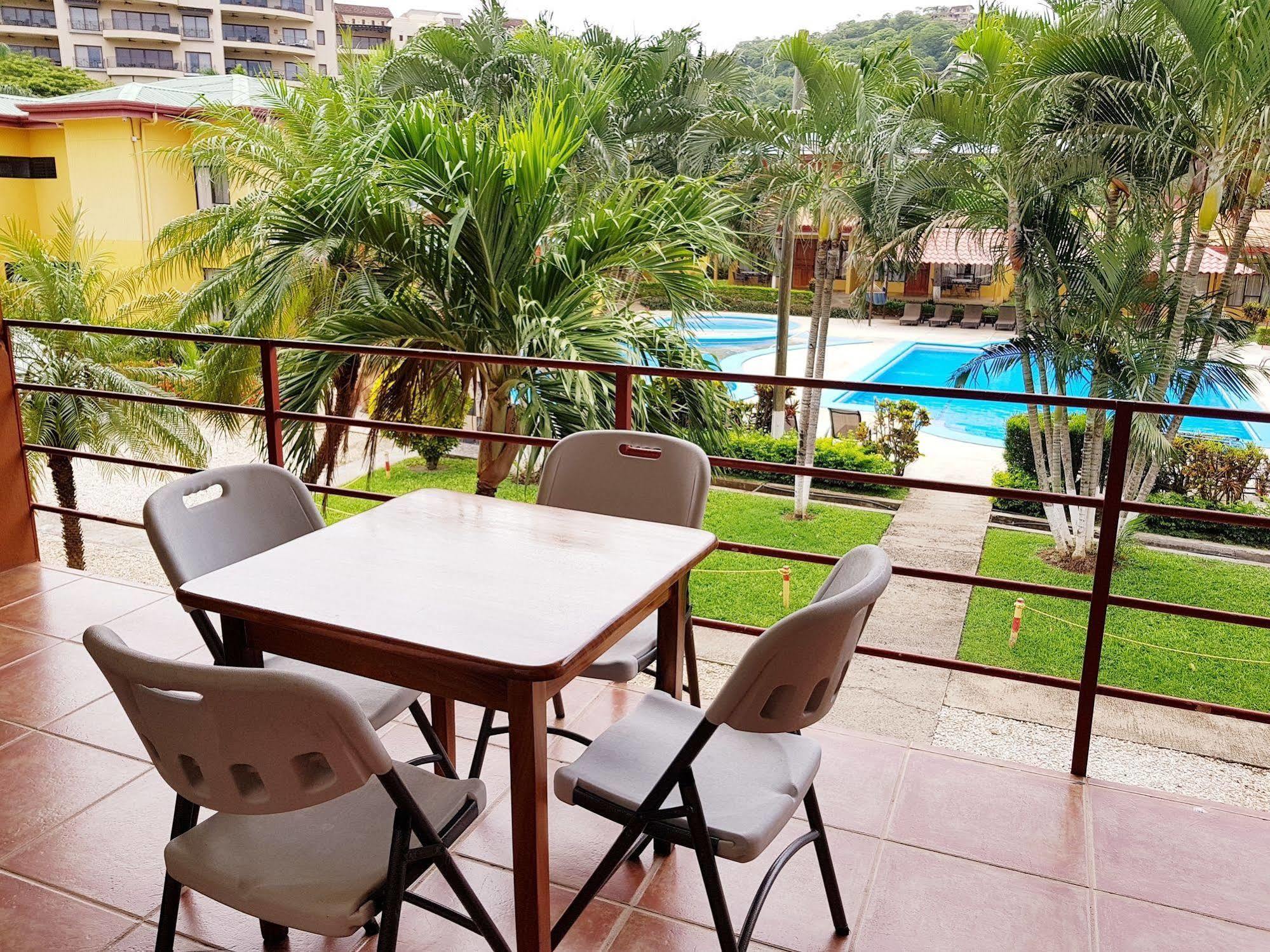 Hotel & Villas Huetares Playa Hermosa  Buitenkant foto